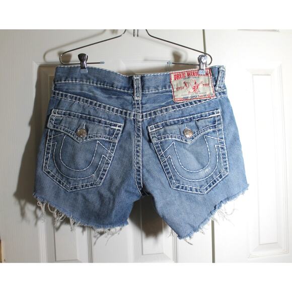True Religion Distressed Bobby Super T Cut Off Jean Shorts sz 38 - Picture 2 of 3